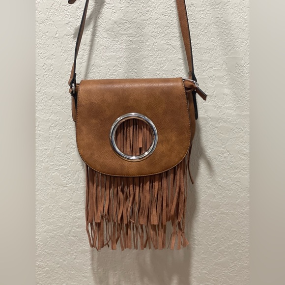 NEW Brown Faux Leather Fringe Crossbody Purse - Picture 3 of 14